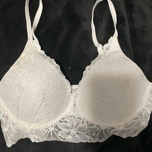*SOLD* PINK Victoria's Secret White Lace Bralette